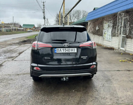 Чорний Тойота РАВ 4, об'ємом двигуна 1.99 л та пробігом 212 тис. км за 16200 $, фото 4 на Automoto.ua