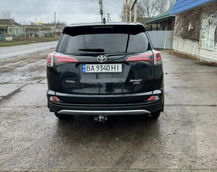 Чорний Тойота РАВ 4, об'ємом двигуна 1.99 л та пробігом 212 тис. км за 16200 $, фото 5 на Automoto.ua
