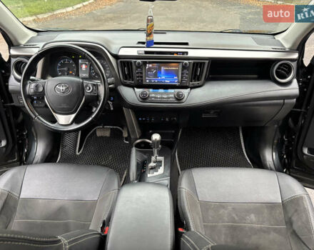 Черный Тойота РАВ 4, объемом двигателя 2 л и пробегом 365 тыс. км за 14500 $, фото 14 на Automoto.ua