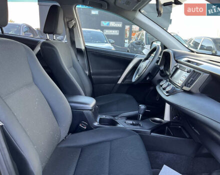 Черный Тойота РАВ 4, объемом двигателя 2.5 л и пробегом 64 тыс. км за 16650 $, фото 19 на Automoto.ua