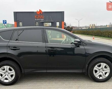 Чорний Тойота РАВ 4, об'ємом двигуна 1.99 л та пробігом 128 тис. км за 19390 $, фото 6 на Automoto.ua