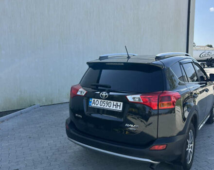 Тойота РАВ 4 2015 у Хусте на Automoto.ua Чорний Тойота РАВ 4, об'ємом двигуна 2.2 л та пробігом 208 тис. км за 22500 $, фото 3 на Automoto.ua