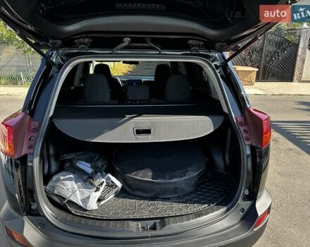 Чорний Тойота РАВ 4, об'ємом двигуна 2.49 л та пробігом 230 тис. км за 16900 $, фото 6 на Automoto.ua