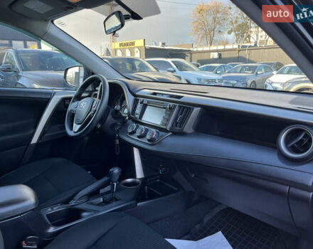 Черный Тойота РАВ 4, объемом двигателя 2.5 л и пробегом 64 тыс. км за 16650 $, фото 18 на Automoto.ua