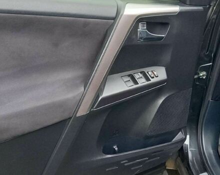 Черный Тойота РАВ 4, объемом двигателя 2 л и пробегом 128 тыс. км за 9100 $, фото 11 на Automoto.ua