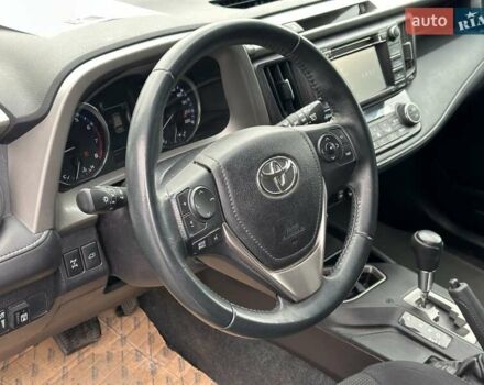 Чорний Тойота РАВ 4, об'ємом двигуна 2.49 л та пробігом 108 тис. км за 17990 $, фото 19 на Automoto.ua