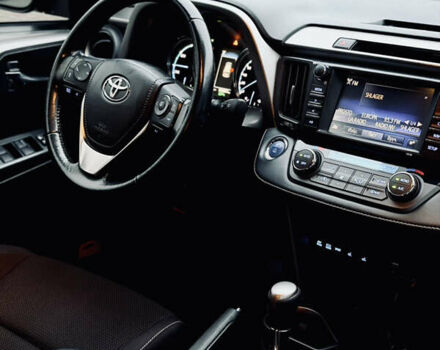 Чорний Тойота РАВ 4, об'ємом двигуна 2.49 л та пробігом 109 тис. км за 22500 $, фото 11 на Automoto.ua