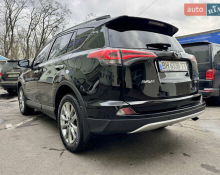 Черный Тойота РАВ 4, объемом двигателя 2.49 л и пробегом 118 тыс. км за 21999 $, фото 5 на Automoto.ua