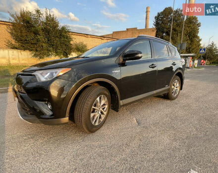Тойота РАВ 4 2016 в Здолбунове на Automoto.ua Черный Тойота РАВ 4, объемом двигателя 2.49 л и пробегом 120 тыс. км за 22300 $, фото 12 на Automoto.ua