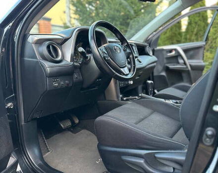 Черный Тойота РАВ 4, объемом двигателя 2.23 л и пробегом 183 тыс. км за 21500 $, фото 11 на Automoto.ua