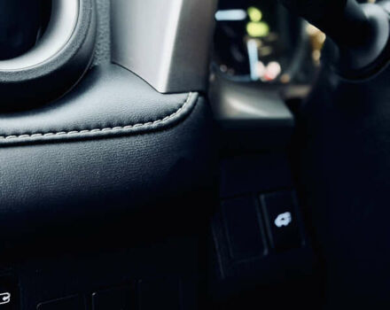 Чорний Тойота РАВ 4, об'ємом двигуна 2.49 л та пробігом 109 тис. км за 22500 $, фото 20 на Automoto.ua