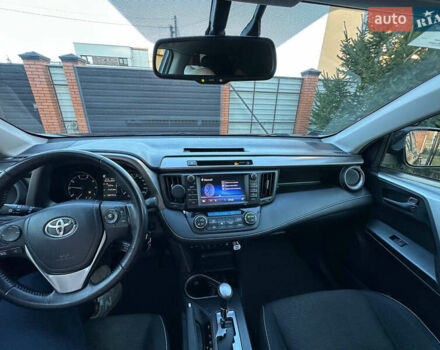 Черный Тойота РАВ 4, объемом двигателя 2.23 л и пробегом 183 тыс. км за 21500 $, фото 12 на Automoto.ua