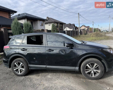 Тойота РАВ 4 2016 в Киеве на Automoto.ua Черный Тойота РАВ 4, объемом двигателя 2.2 л и пробегом 165 тыс. км за 12500 $, фото 2 на Automoto.ua