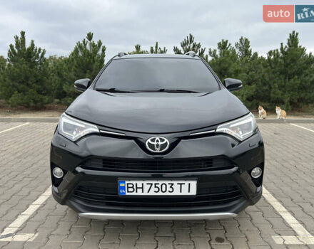 Черный Тойота РАВ 4, объемом двигателя 2.2 л и пробегом 150 тыс. км за 20500 $, фото 1 на Automoto.ua