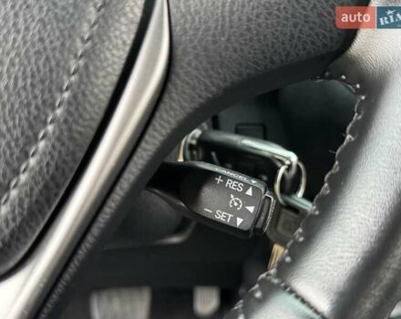 Черный Тойота РАВ 4, объемом двигателя 2.23 л и пробегом 150 тыс. км за 20900 $, фото 71 на Automoto.ua