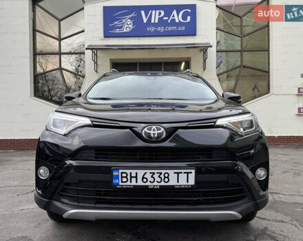 Черный Тойота РАВ 4, объемом двигателя 2.49 л и пробегом 118 тыс. км за 21999 $, фото 1 на Automoto.ua