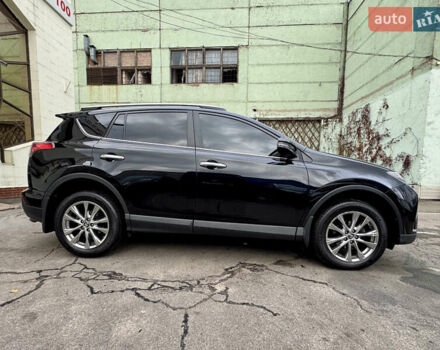 Черный Тойота РАВ 4, объемом двигателя 2.49 л и пробегом 118 тыс. км за 21999 $, фото 3 на Automoto.ua