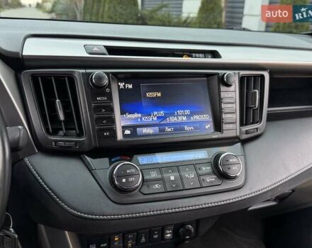 Черный Тойота РАВ 4, объемом двигателя 2.23 л и пробегом 150 тыс. км за 20900 $, фото 69 на Automoto.ua