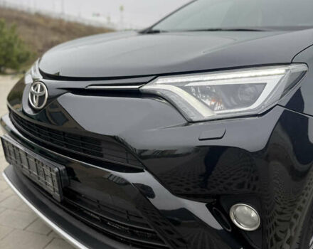 Черный Тойота РАВ 4, объемом двигателя 2.23 л и пробегом 198 тыс. км за 19600 $, фото 9 на Automoto.ua