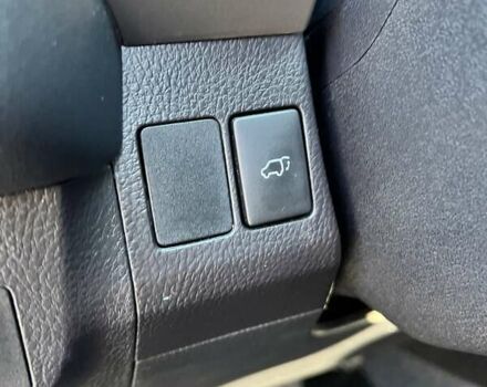 Черный Тойота РАВ 4, объемом двигателя 2.49 л и пробегом 172 тыс. км за 16750 $, фото 8 на Automoto.ua