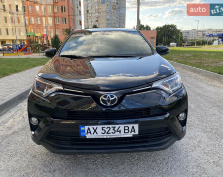 Черный Тойота РАВ 4, объемом двигателя 1.99 л и пробегом 150 тыс. км за 19900 $, фото 1 на Automoto.ua