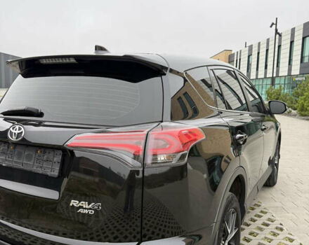 Черный Тойота РАВ 4, объемом двигателя 2.23 л и пробегом 198 тыс. км за 19600 $, фото 71 на Automoto.ua