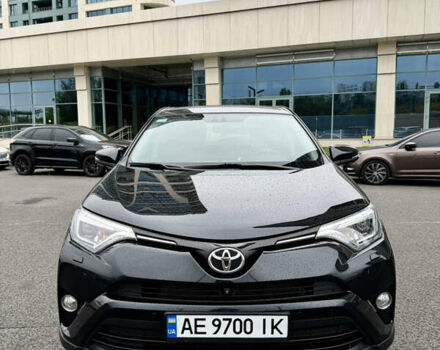 Тойота РАВ 4 2017 в Днепре (Днепропетровске) на Automoto.ua Черный Тойота РАВ 4, объемом двигателя 2.23 л и пробегом 240 тыс. км за 18700 $, фото 1 на Automoto.ua