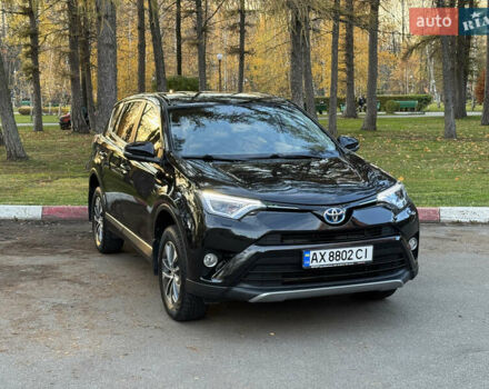 Черный Тойота РАВ 4, объемом двигателя 2.49 л и пробегом 72 тыс. км за 25000 $, фото 1 на Automoto.ua