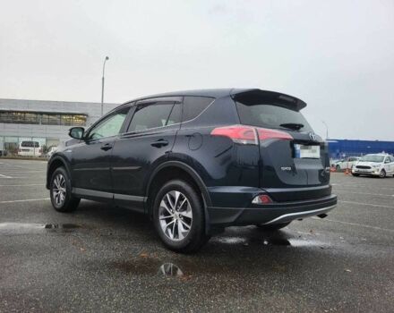 Тойота РАВ 4 2017 в Киеве на Automoto.ua Черный Тойота РАВ 4, объемом двигателя 2.5 л и пробегом 167 тыс. км за 21900 $, фото 11 на Automoto.ua