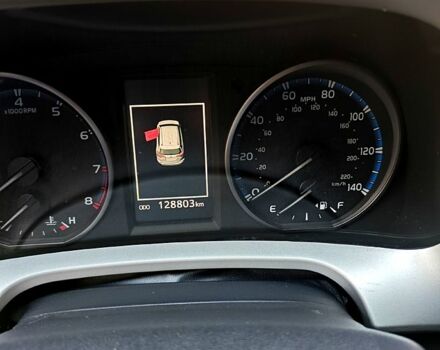 Черный Тойота РАВ 4, объемом двигателя 2.5 л и пробегом 128 тыс. км за 23000 $, фото 4 на Automoto.ua