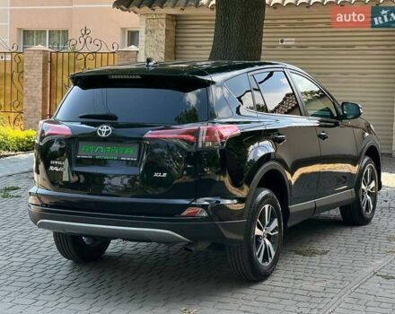 Тойота РАВ 4 2017 в Одессе на Automoto.ua Черный Тойота РАВ 4, объемом двигателя 2.5 л и пробегом 120 тыс. км за 19900 $, фото 5 на Automoto.ua