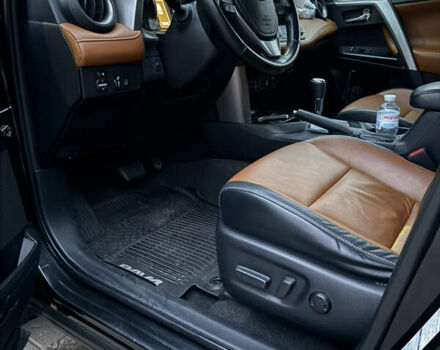 Чорний Тойота РАВ 4, об'ємом двигуна 2.49 л та пробігом 108 тис. км за 24900 $, фото 19 на Automoto.ua