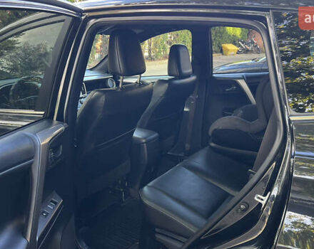 Черный Тойота РАВ 4, объемом двигателя 2.5 л и пробегом 190 тыс. км за 21000 $, фото 19 на Automoto.ua