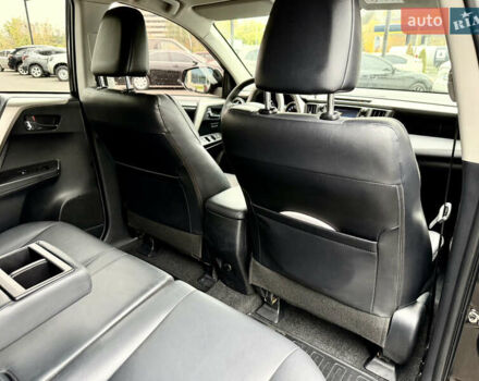 Тойота РАВ 4 2017 в Днепре (Днепропетровске) на Automoto.ua Черный Тойота РАВ 4, объемом двигателя 2.23 л и пробегом 240 тыс. км за 18700 $, фото 52 на Automoto.ua