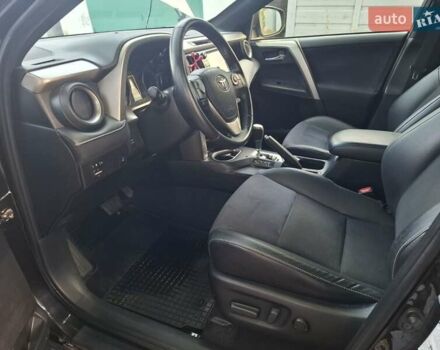 Чорний Тойота РАВ 4, об'ємом двигуна 2 л та пробігом 151 тис. км за 20700 $, фото 8 на Automoto.ua