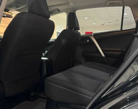 Чорний Тойота РАВ 4, об'ємом двигуна 2.5 л та пробігом 219 тис. км за 22049 $, фото 10 на Automoto.ua