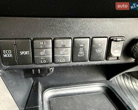 Тойота РАВ 4 2017 в Днепре (Днепропетровске) на Automoto.ua Черный Тойота РАВ 4, объемом двигателя 2.23 л и пробегом 240 тыс. км за 18700 $, фото 38 на Automoto.ua