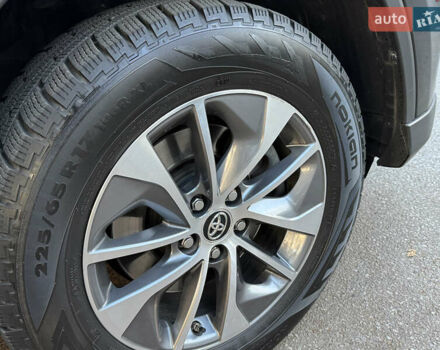 Черный Тойота РАВ 4, объемом двигателя 2.49 л и пробегом 72 тыс. км за 25000 $, фото 15 на Automoto.ua