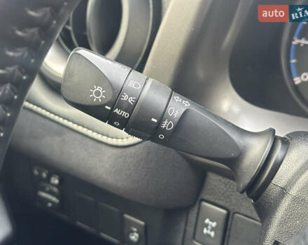 Тойота РАВ 4 2017 в Киеве на Automoto.ua Черный Тойота РАВ 4, объемом двигателя 2.23 л и пробегом 207 тыс. км за 18000 $, фото 38 на Automoto.ua