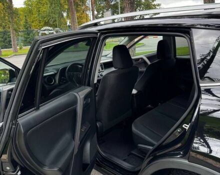 Черный Тойота РАВ 4, объемом двигателя 2.5 л и пробегом 92 тыс. км за 18000 $, фото 8 на Automoto.ua