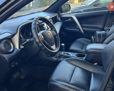 Черный Тойота РАВ 4, объемом двигателя 2.5 л и пробегом 190 тыс. км за 19900 $, фото 7 на Automoto.ua