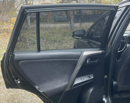 Черный Тойота РАВ 4, объемом двигателя 2.23 л и пробегом 187 тыс. км за 19100 $, фото 16 на Automoto.ua