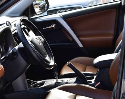 Черный Тойота РАВ 4, объемом двигателя 2.5 л и пробегом 111 тыс. км за 22850 $, фото 8 на Automoto.ua