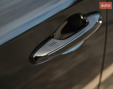 Тойота РАВ 4 2017 в Днепре (Днепропетровске) на Automoto.ua Черный Тойота РАВ 4, объемом двигателя 2.23 л и пробегом 94 тыс. км за 24300 $, фото 42 на Automoto.ua