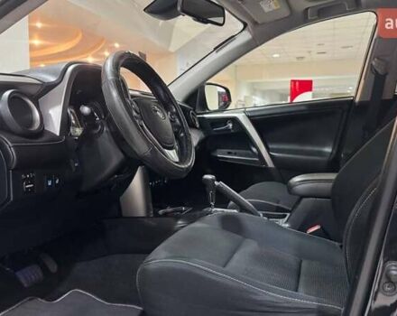 Чорний Тойота РАВ 4, об'ємом двигуна 2.49 л та пробігом 219 тис. км за 21939 $, фото 12 на Automoto.ua