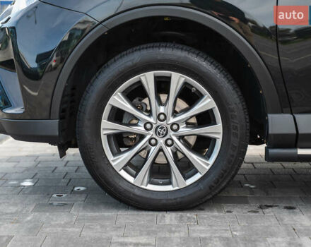 Тойота РАВ 4 2017 в Днепре (Днепропетровске) на Automoto.ua Черный Тойота РАВ 4, объемом двигателя 2.23 л и пробегом 94 тыс. км за 24300 $, фото 9 на Automoto.ua