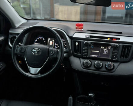 Чорний Тойота РАВ 4, об'ємом двигуна 2.49 л та пробігом 116 тис. км за 19200 $, фото 26 на Automoto.ua