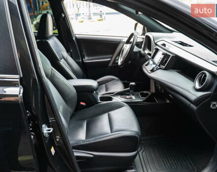 Черный Тойота РАВ 4, объемом двигателя 2.23 л и пробегом 97 тыс. км за 23775 $, фото 21 на Automoto.ua