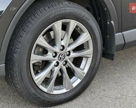 Черный Тойота РАВ 4, объемом двигателя 2.49 л и пробегом 43 тыс. км за 27999 $, фото 8 на Automoto.ua