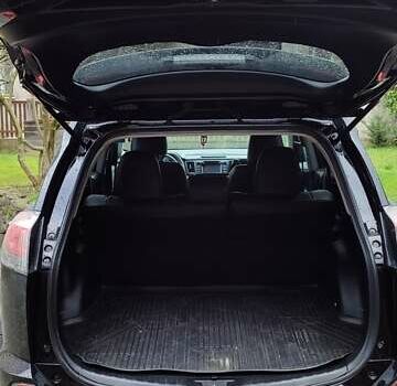 Тойота РАВ 4 2017 в Одессе на Automoto.ua Черный Тойота РАВ 4, объемом двигателя 2.5 л и пробегом 105 тыс. км за 26200 $, фото 6 на Automoto.ua